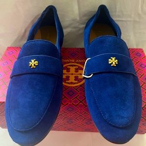 Tory Burch Ballet Loafers in blue suede NWT